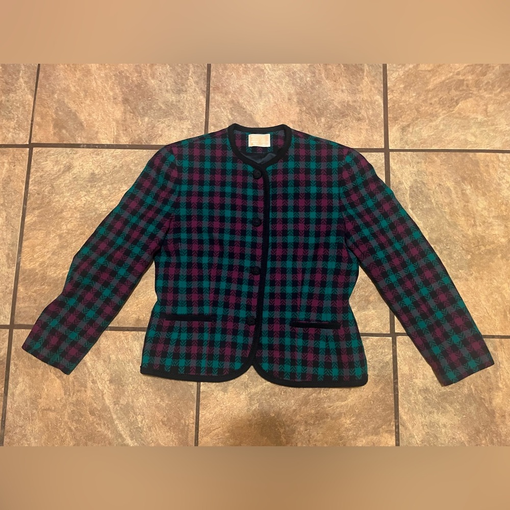 VTG 1970s Pendleton wool plaid jacket black teal and magenta, size 12